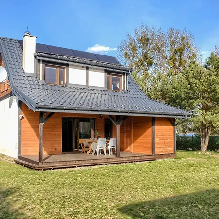 Omulew Holiday home *